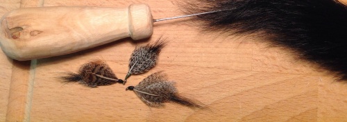 woodcock feathers produce a different effect - I look forward to using partridge feathers to recreate the original in due course...